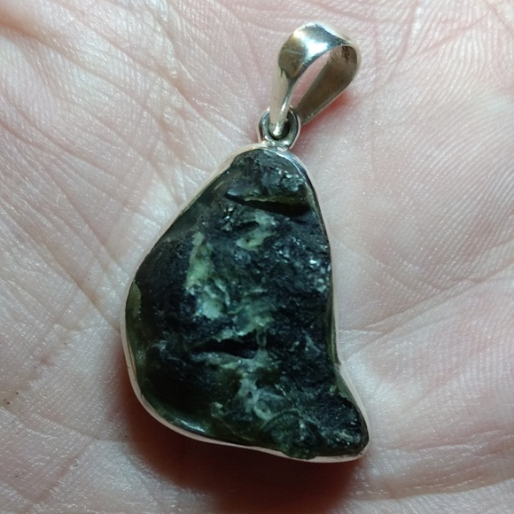Genuine Moldavite in Sterling - Picture 4 of 7